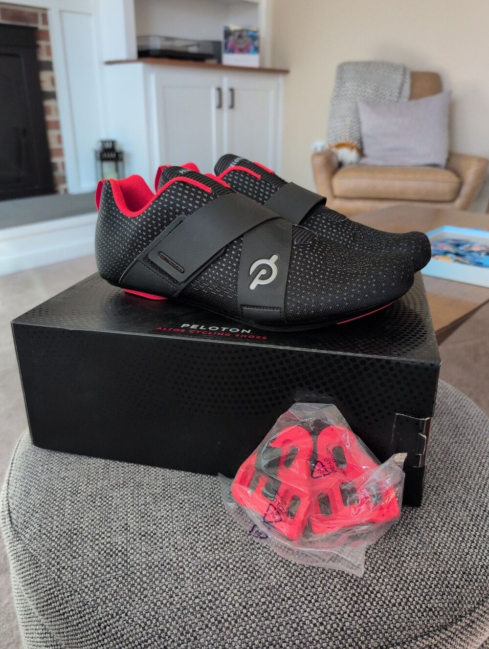 Brand new Peloton Altos Cycling shoes with look delta cleats + box US men's 10.5
